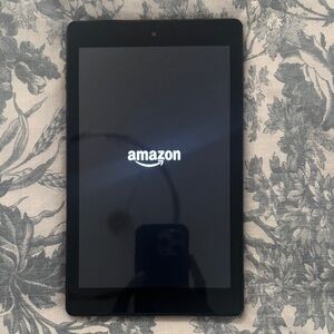 Amazon Kindle Fire HD 8 (16 GB)